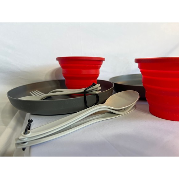 Outdoor Camping Ozark Trail 11 Piece Silicone Camping Meal Travel Kit - Picture 3 of 6